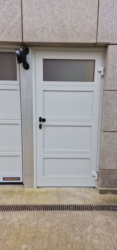 Réalisation porte de garage – Fermé-Lux Luxembourg