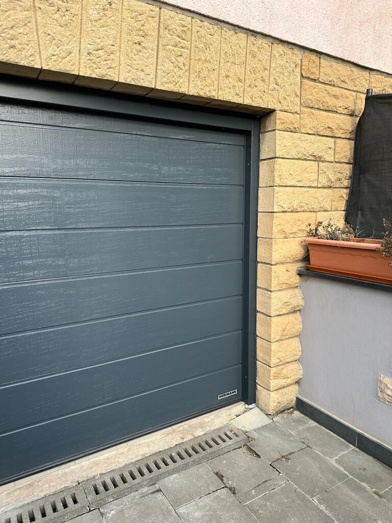 Réalisation porte de garage – Fermé-Lux Luxembourg
