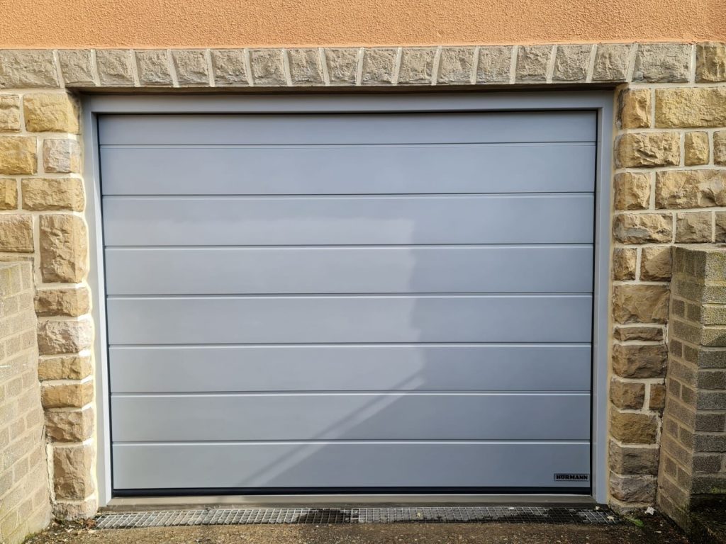 Réalisation porte de garage – Fermé-Lux Luxembourg