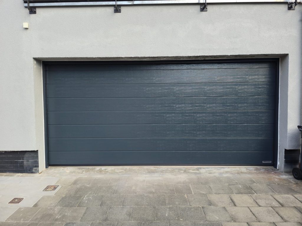 Réalisation porte de garage – Fermé-Lux Luxembourg
