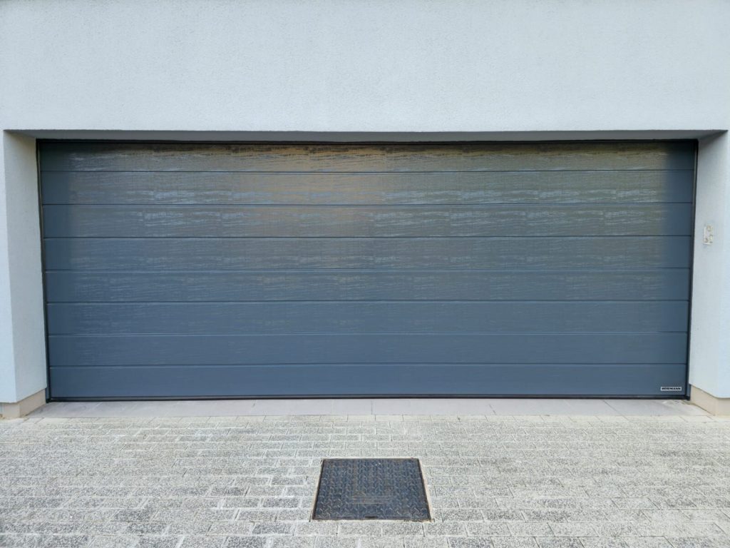 Réalisation porte de garage – Fermé-Lux Luxembourg