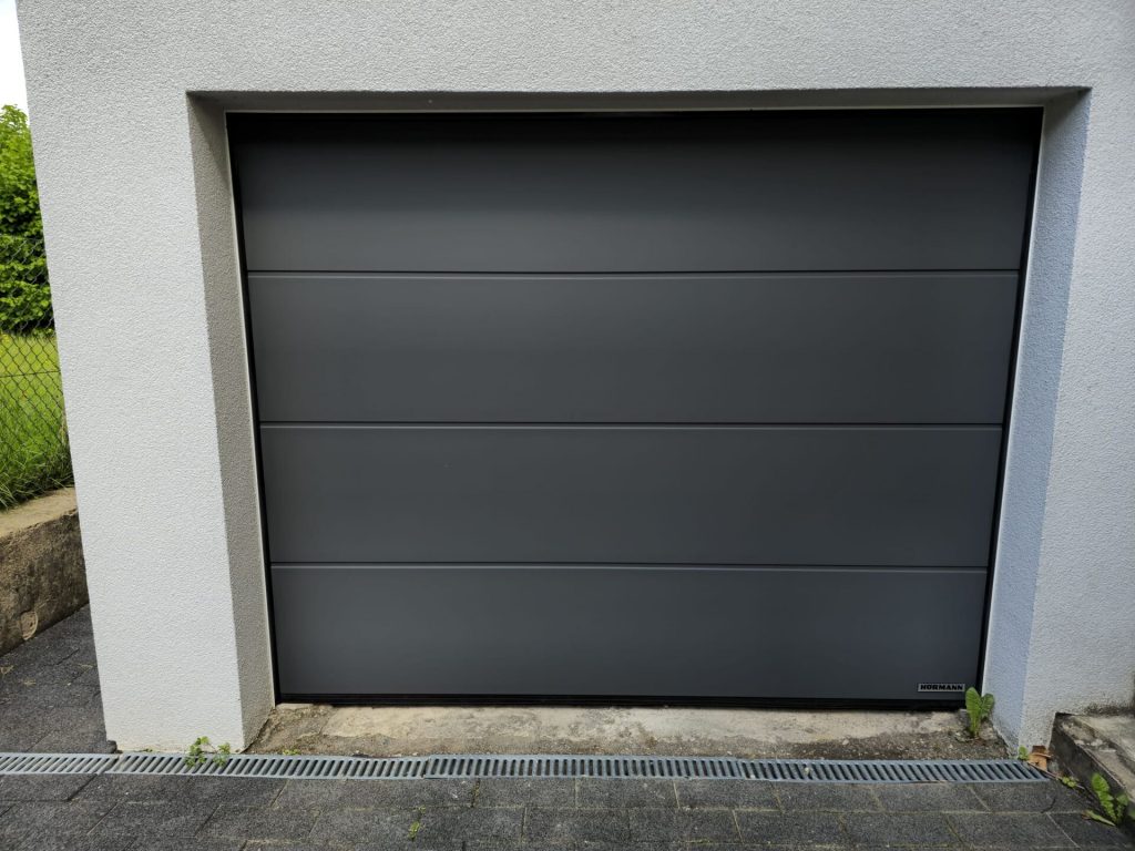 Réalisation porte de garage – Fermé-Lux Luxembourg