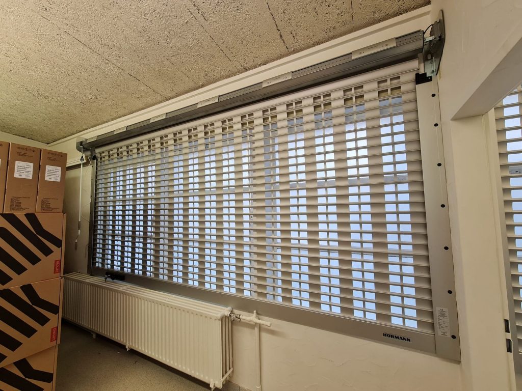 Réalisation porte de garage – Fermé-Lux Luxembourg