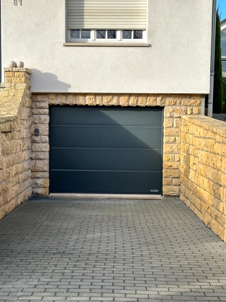 Réalisation porte de garage – Fermé-Lux Luxembourg