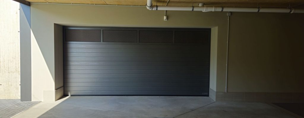 Réalisation porte de garage – Fermé-Lux Luxembourg