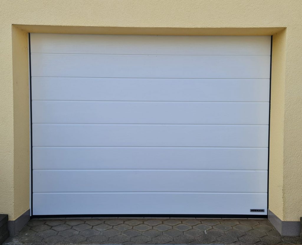 Réalisation porte de garage – Fermé-Lux Luxembourg