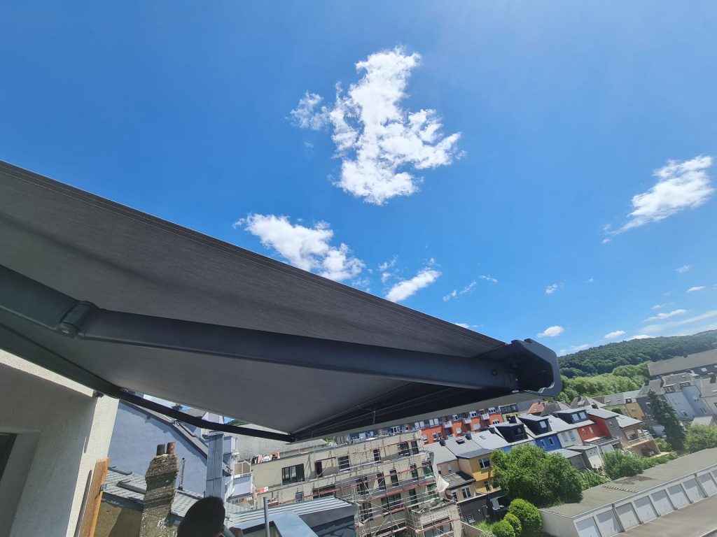 Réalisation protection solaire – Fermé-Lux Luxembourg